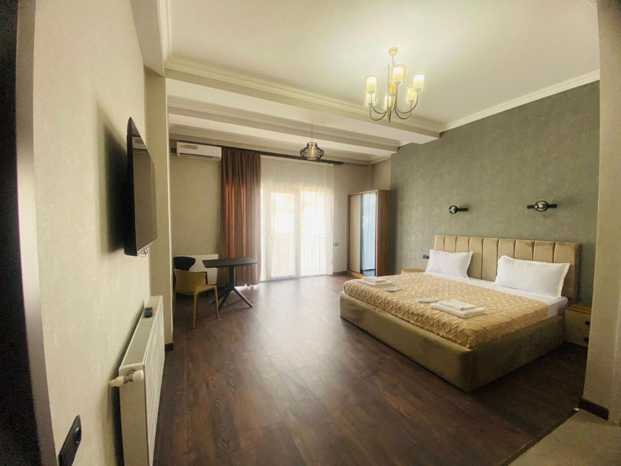 Hotel Garden Tbilisi Eksteriør bilde