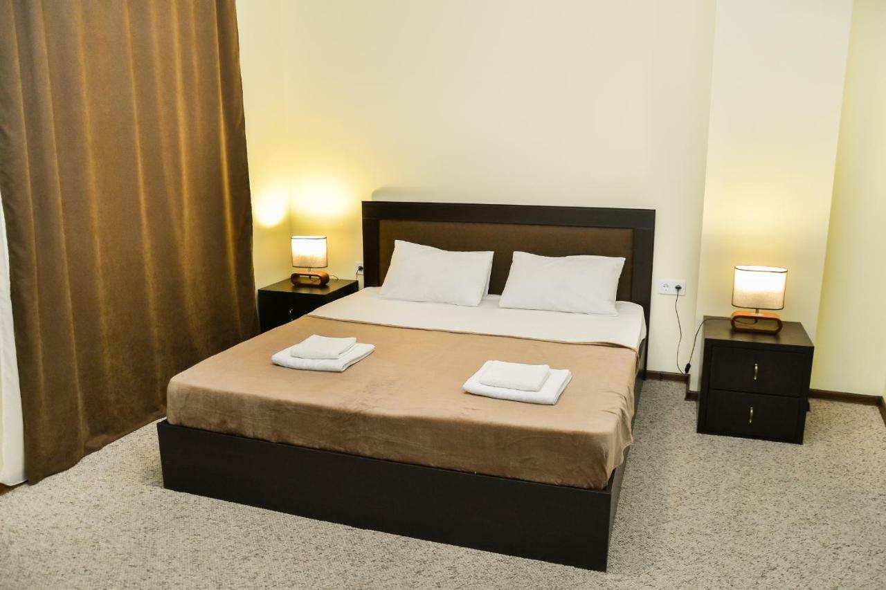 Hotel Garden Tbilisi Eksteriør bilde